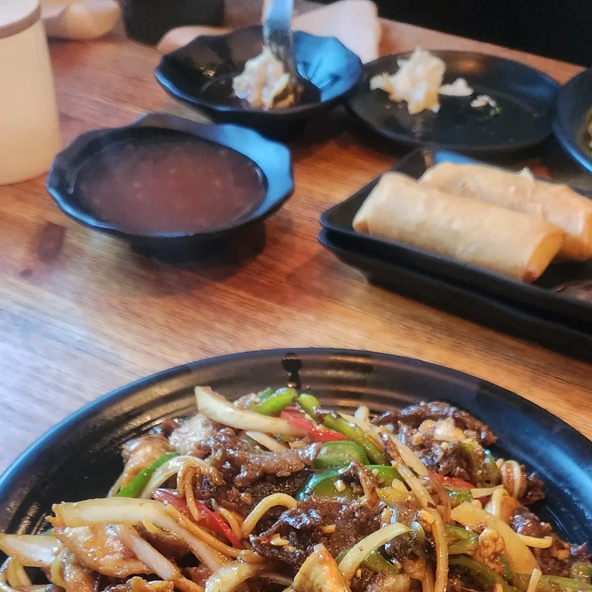 mongolian beef stir-fried noodle 蒙古牛炒面